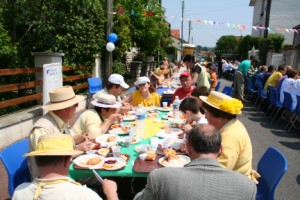 Les tables se remplissent